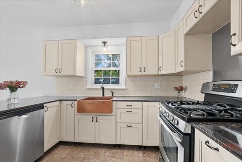 Tiny photo for 11857 S Lawler Avenue, Alsip, IL 60803 (MLS # 12487990)