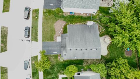 Tiny photo for 4481 W Butternut Lane, Waukegan, IL 60085 (MLS # 12657979)