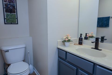 Tiny photo for 4481 W Butternut Lane, Waukegan, IL 60085 (MLS # 12657979)