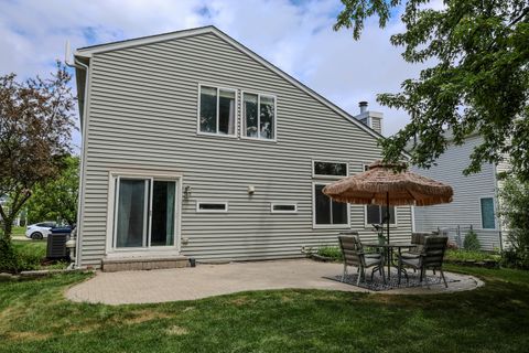 Tiny photo for 4481 W Butternut Lane, Waukegan, IL 60085 (MLS # 12657979)
