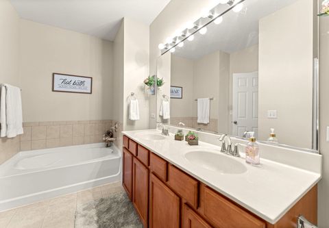 Tiny photo for 15831 Cove Circle, Plainfield, IL 60544 (MLS # 12491069)