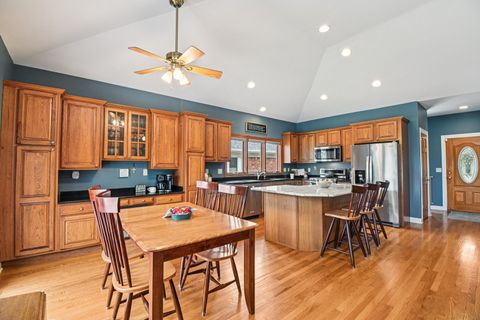 Tiny photo for 4N466 Mark Twain Street, St. Charles, IL 60175 (MLS # 12481572)