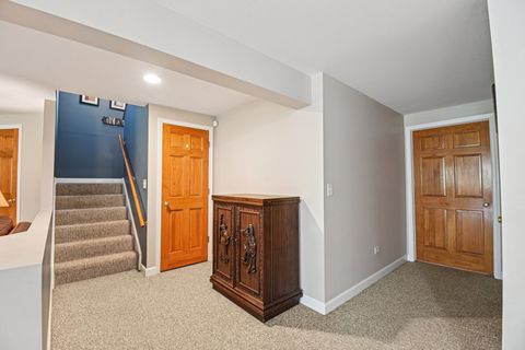 Tiny photo for 4N466 Mark Twain Street, St. Charles, IL 60175 (MLS # 12481572)