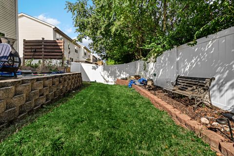 Tiny photo for 21368 Carlton Street, Crest Hill, IL 60403 (MLS # 12488664)