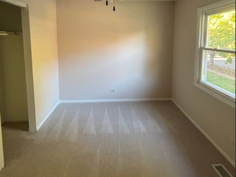 Tiny photo for 560 S 5th Street, West Dundee, IL 60118 (MLS # 12496503)