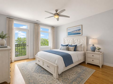 Tiny photo for 106 S Ridgeland Avenue #304, Oak Park, IL 60302 (MLS # 12666177)