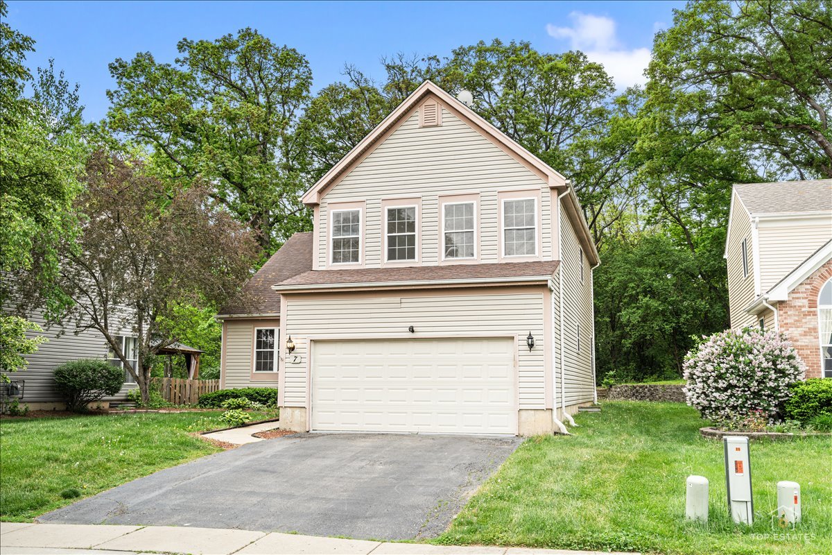7 Eagle Court