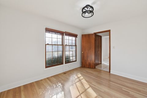 Tiny photo for 1500 Gordon Terrace, Deerfield, IL 60015 (MLS # 12548199)