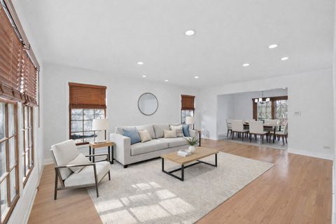 Tiny photo for 1500 Gordon Terrace, Deerfield, IL 60015 (MLS # 12548199)