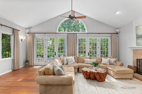Tiny photo for 430 N Western Avenue, Lake Forest, IL 60045 (MLS # 12785625)
