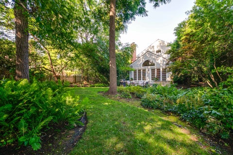 Tiny photo for 430 N Western Avenue, Lake Forest, IL 60045 (MLS # 12785625)