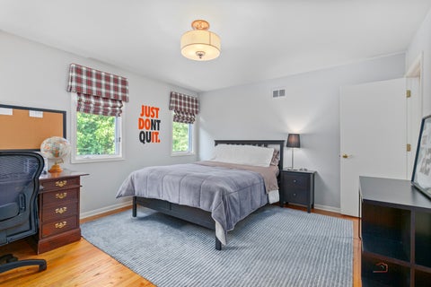 Tiny photo for 430 N Western Avenue, Lake Forest, IL 60045 (MLS # 12785625)