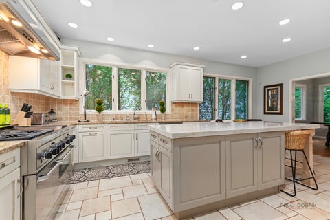 Tiny photo for 430 N Western Avenue, Lake Forest, IL 60045 (MLS # 12785625)