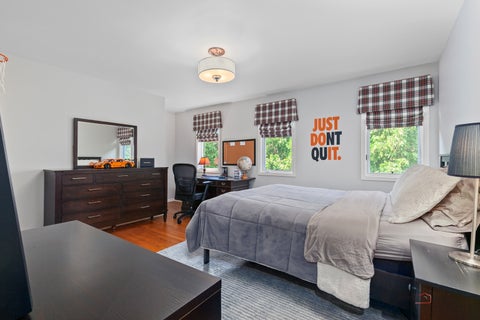 Tiny photo for 430 N Western Avenue, Lake Forest, IL 60045 (MLS # 12785625)