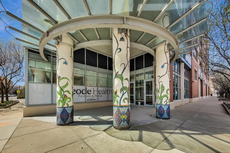 1200 W MONROE Street 607