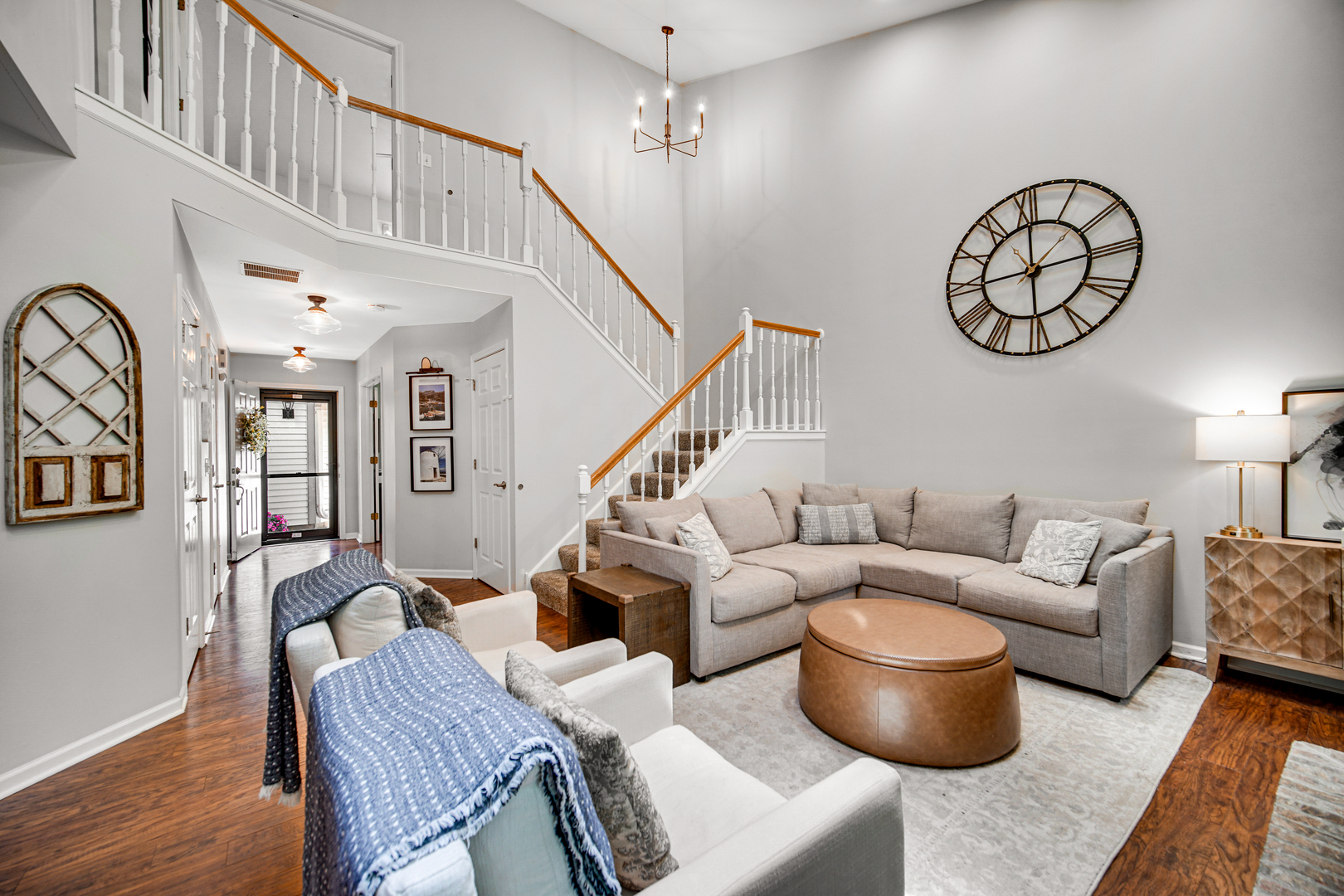 826 N Auburn Woods Drive