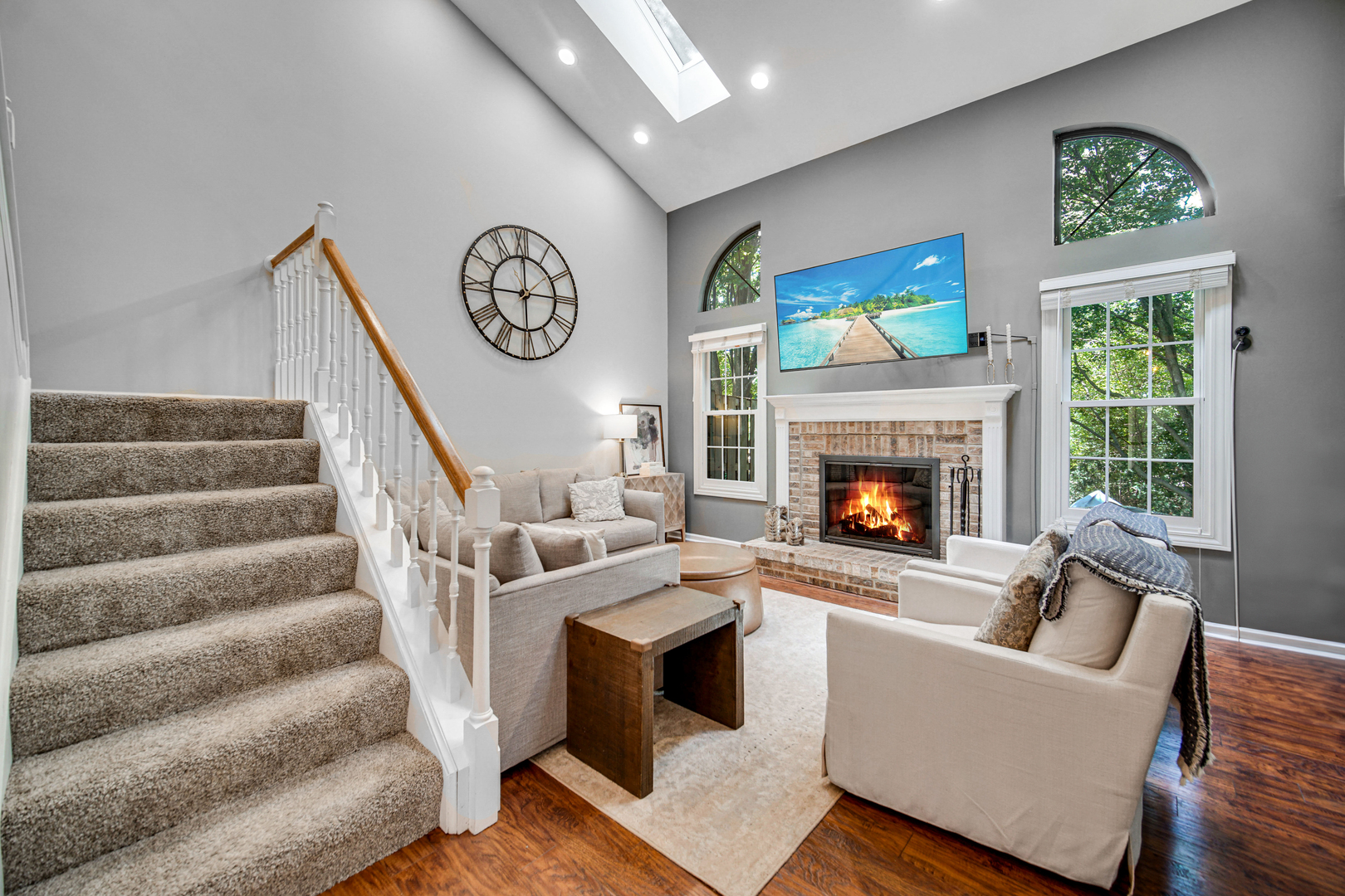 826 N Auburn Woods Drive