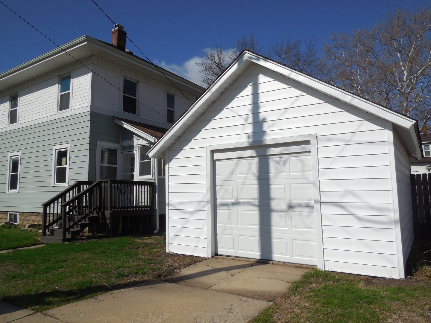 611 Dixon Avenue