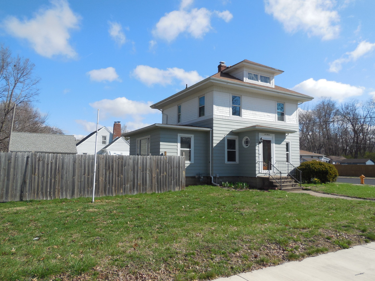 611 Dixon Avenue