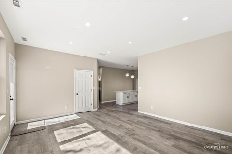 Tiny photo for 121 Pine Street, Buckingham, IL 60917 (MLS # 12508480)