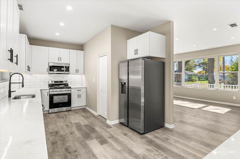 Tiny photo for 121 Pine Street, Buckingham, IL 60917 (MLS # 12508480)