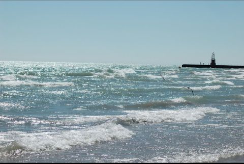 Tiny photo for 6157 N Sheridan Road #25A, Chicago, IL 60660 (MLS # 12498507)