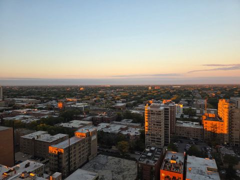 Tiny photo for 6157 N Sheridan Road #25A, Chicago, IL 60660 (MLS # 12498507)