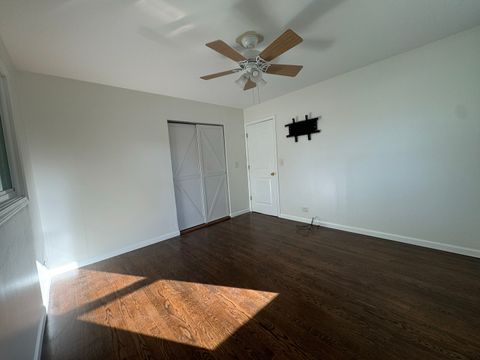 Tiny photo for 709 W Glencoe Road, Palatine, IL 60067 (MLS # 12558813)