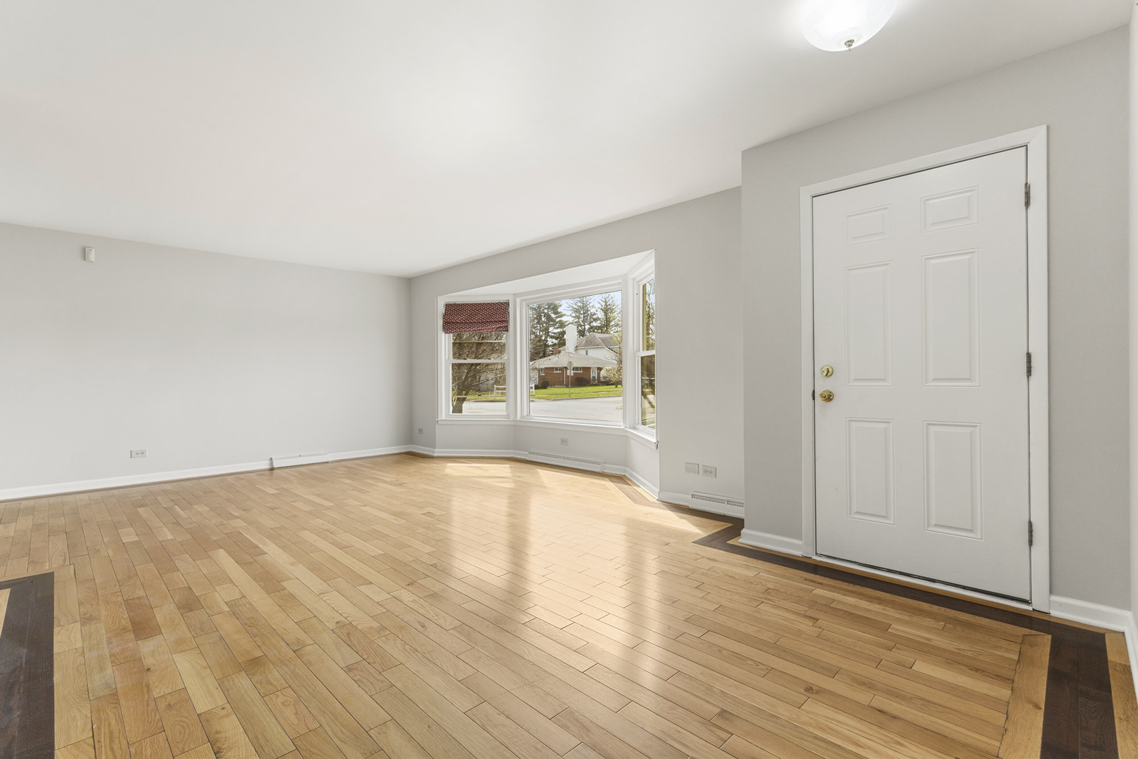 446 S LODGE Lane