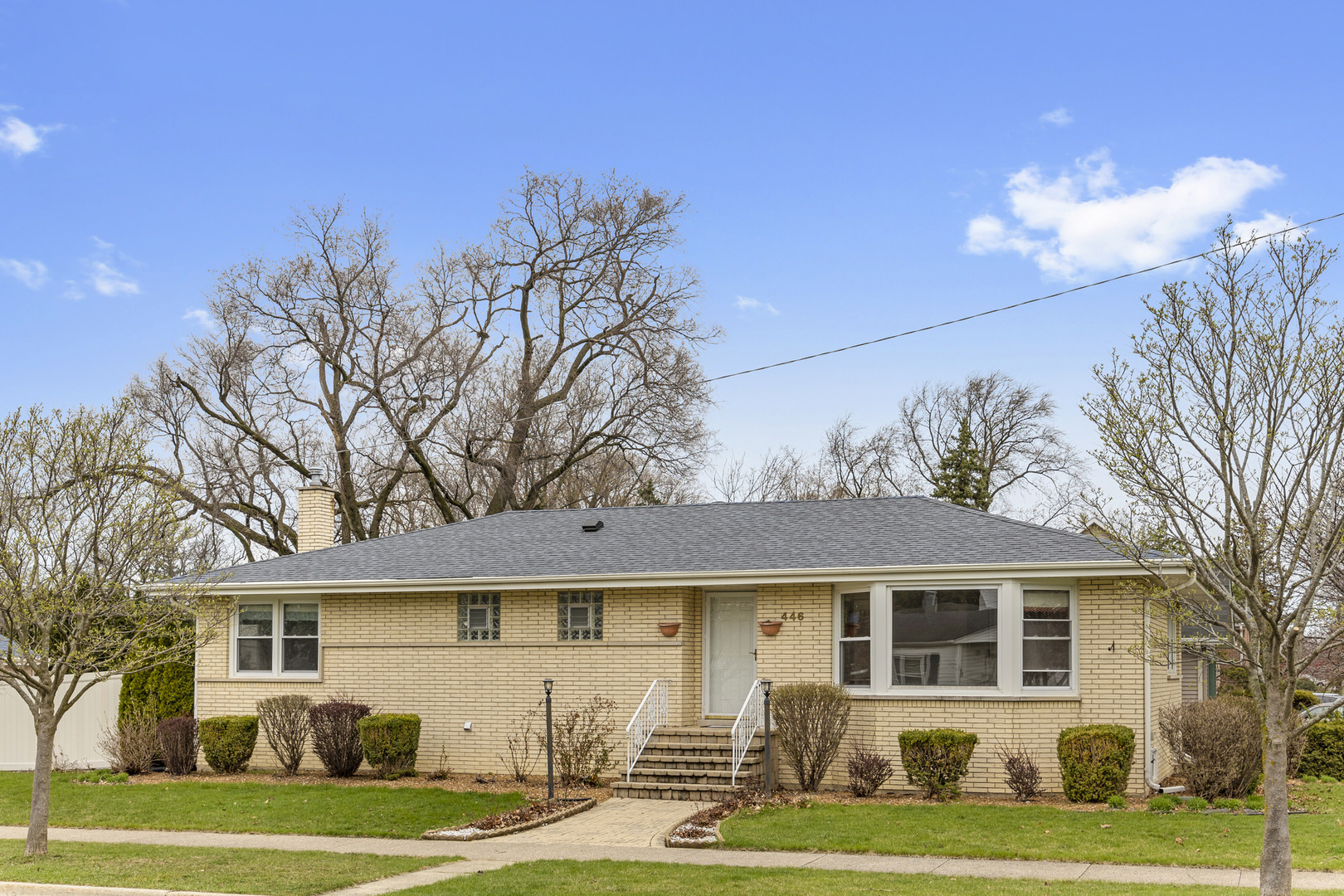 446 S LODGE Lane
