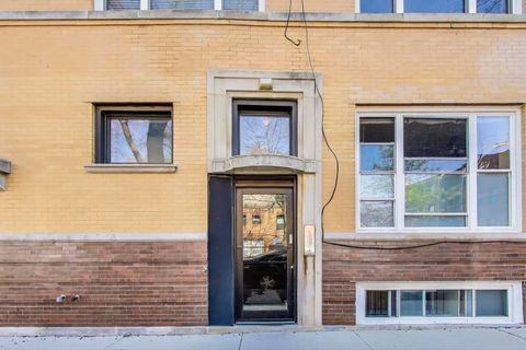 Tiny photo for 1949 N WHIPPLE Street #1, Chicago, IL 60647 (MLS # 12463328)