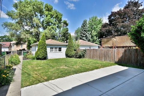 Tiny photo for 3218 SCOVILLE Avenue, Berwyn, IL 60402 (MLS # 12497143)