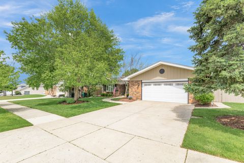 Tiny photo for 8144 ELIZABETH Avenue, Orland Park, IL 60462 (MLS # 12639103)