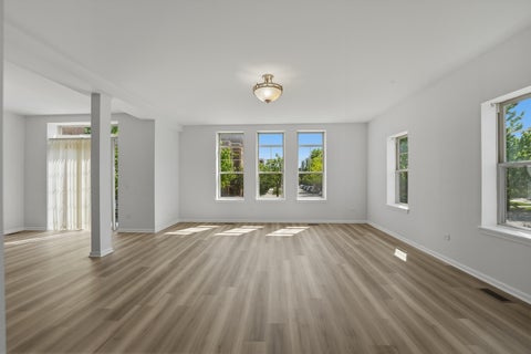 Tiny photo for 3560 S Federal Street, Chicago, IL 60609 (MLS # 12643445)