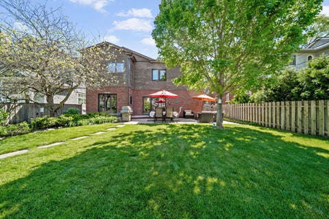 Tiny photo for 404 Grand Boulevard, Park Ridge, IL 60068 (MLS # 12647619)