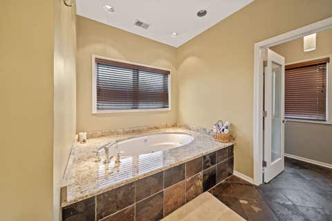 Tiny photo for 404 Grand Boulevard, Park Ridge, IL 60068 (MLS # 12647619)