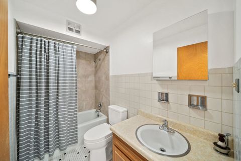 Tiny photo for 4820 Conrad Street #101, Skokie, IL 60077 (MLS # 12500712)