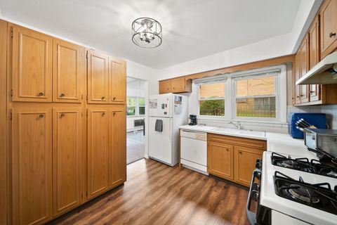 Tiny photo for 4820 Conrad Street #101, Skokie, IL 60077 (MLS # 12500712)