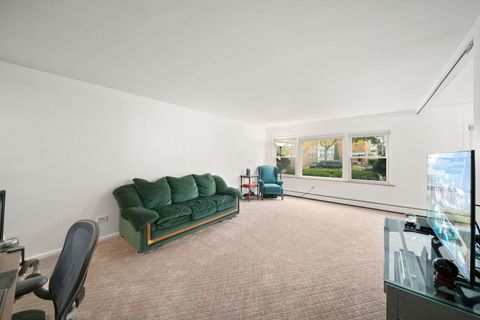 Tiny photo for 4820 Conrad Street #101, Skokie, IL 60077 (MLS # 12500712)