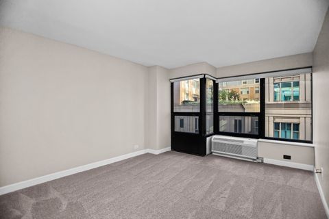 Tiny photo for 30 E Huron Street #907, Chicago, IL 60611 (MLS # 12501637)