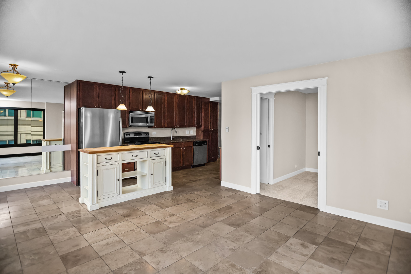 30 E Huron Street 907
