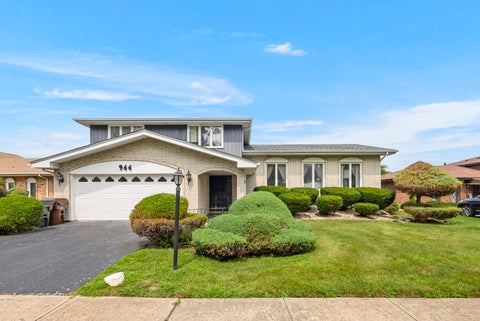 Tiny photo for 944 E 193rd Place, Glenwood, IL 60425 (MLS # 12739909)