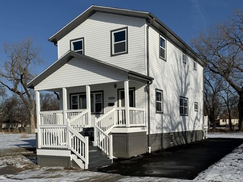 15351 S 3rd Avenue Phoenix IL 60426