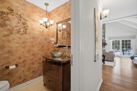 Tiny photo for 9 Court of Connecticut River Valley, Lincolnshire, IL 60069 (MLS # 12561155)