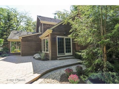 Tiny photo for 9 Court of Connecticut River Valley, Lincolnshire, IL 60069 (MLS # 12561155)