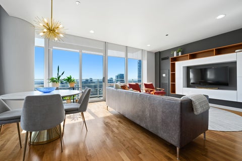 Tiny photo for 737 W Washington Boulevard #2210, Chicago, IL 60661 (MLS # 12710911)