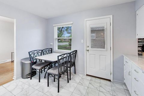 Tiny photo for La Grange Park, IL 60526 (MLS # 12627328)