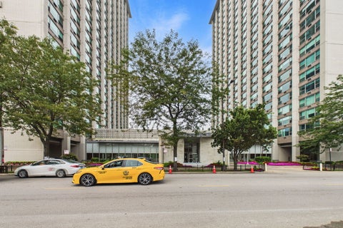 Photo of 3600 N Lake Shore Drive #2324, Chicago, IL 60613 (MLS # 12735160)