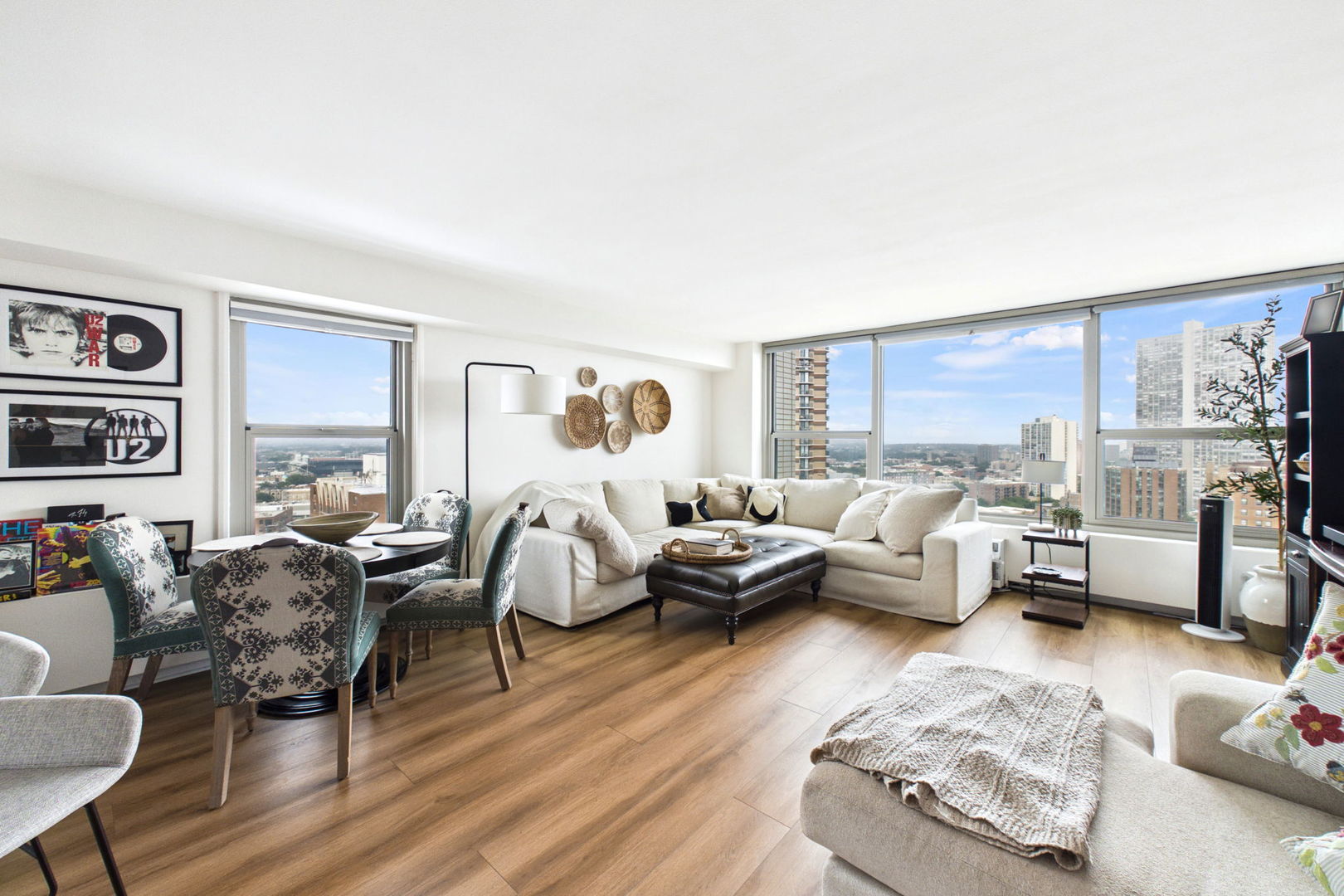 3600 N Lake Shore Drive 2324