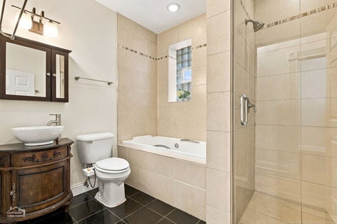 Tiny photo for 2318 W Augusta Boulevard #1A, Chicago, IL 60622 (MLS # 12685031)